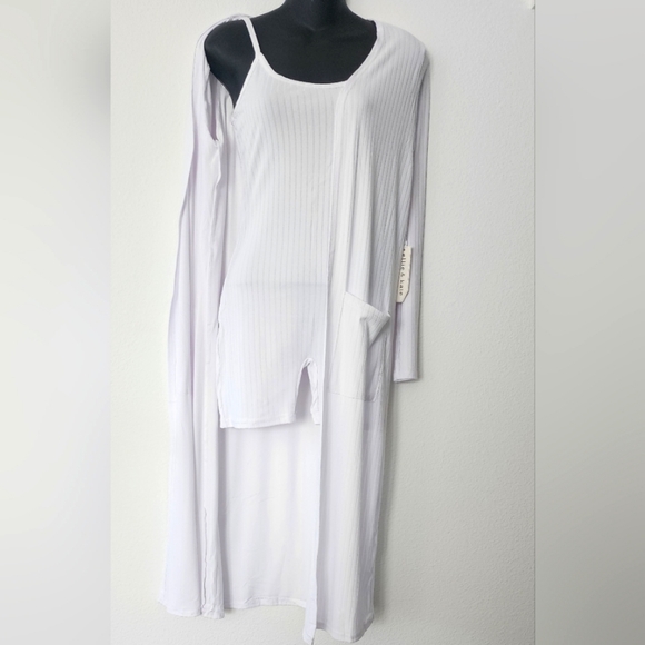 ellie & kate Pants - Ellie & kate White Romper Round Neck Sleeveless Ribbed & Long Cardigan W/Pockets